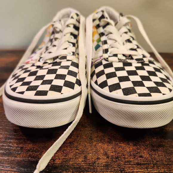 Vans rainbow checkerboard lace-up Sneakers size 7.5 - Picture 5 of 7